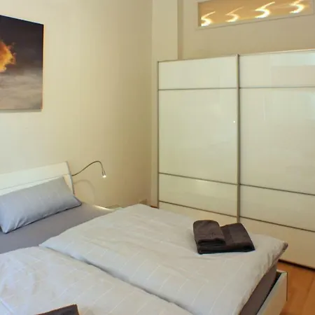 Wohnen Am Roseneck Apartment Berlin Exterior photo